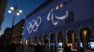 勒布朗60秒打蒙勇士